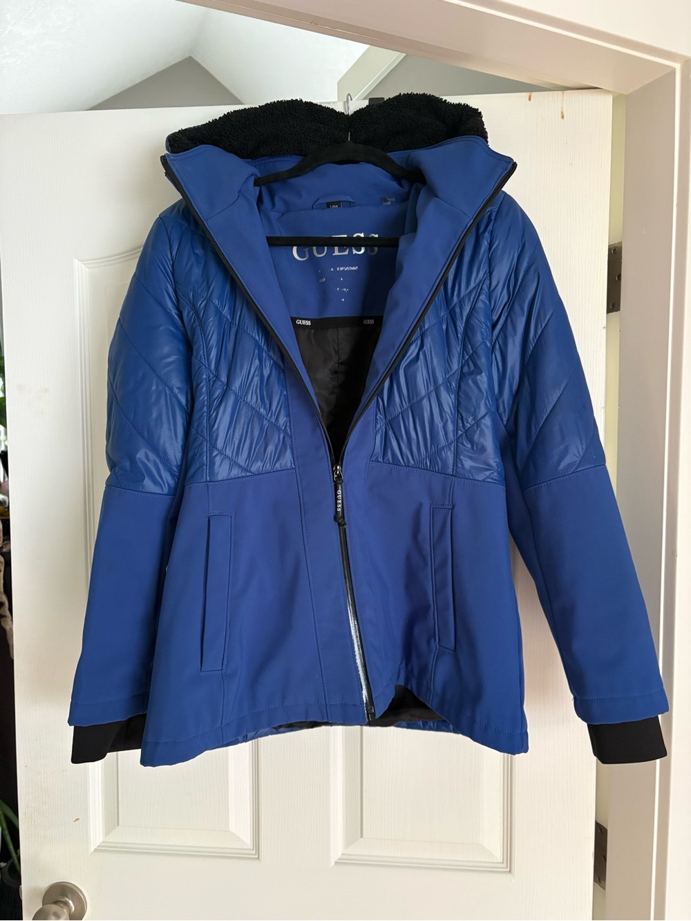 Women’s Winter Guess Jacket Blue